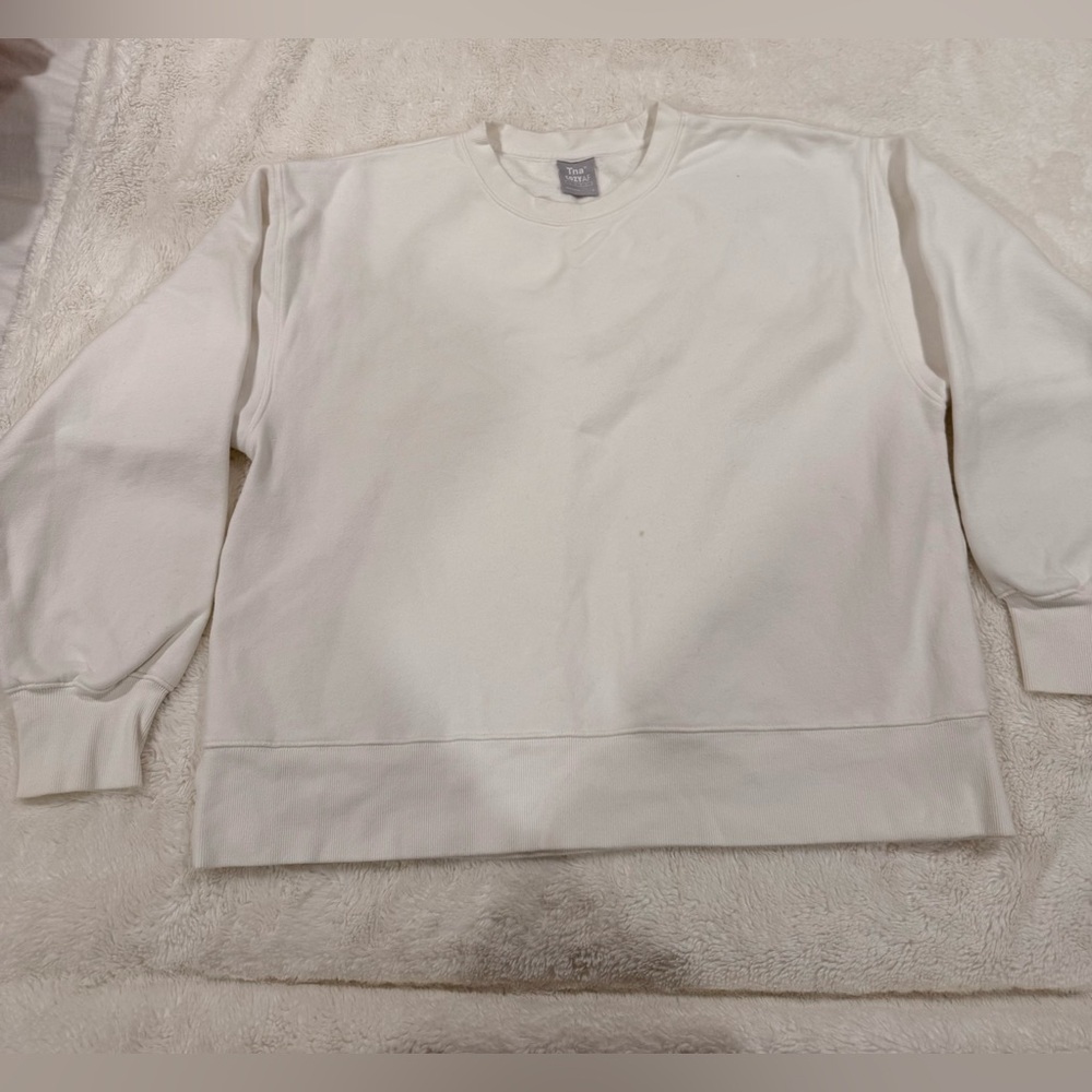 Aritzia TNA Cream Crewneck Women’s Sweater